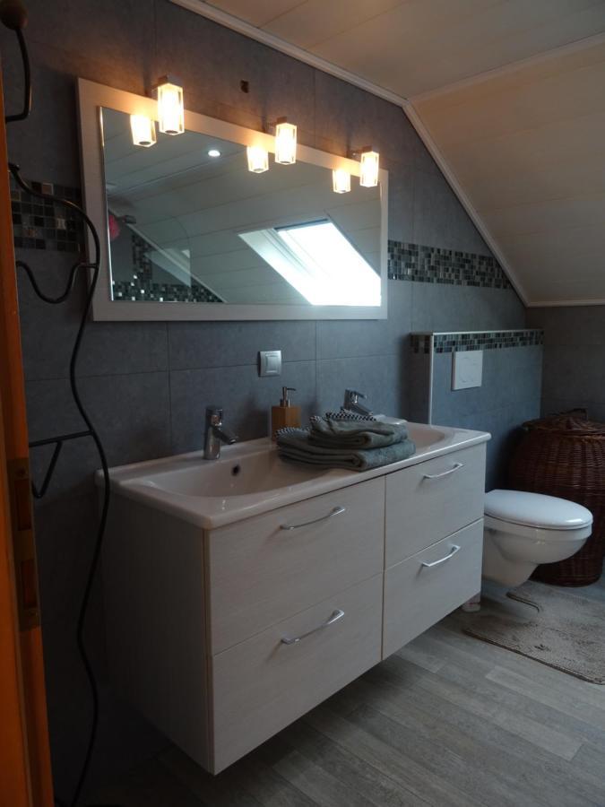 Villa Angela, Appartement 3 Chambres Ovifat Zewnętrze zdjęcie